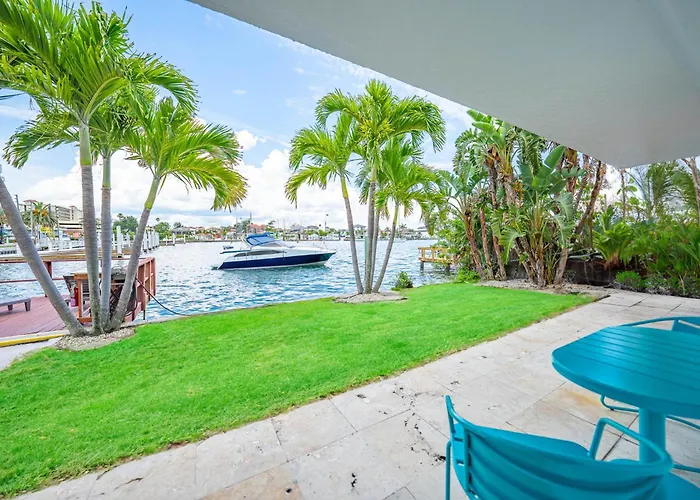 Apartment Tropical Breeze Vacation Clearwater Beach