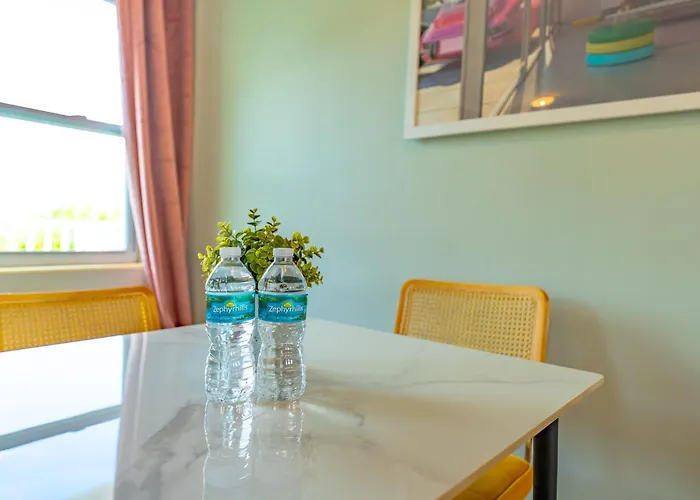 Apartment Tropical Breeze Vacation